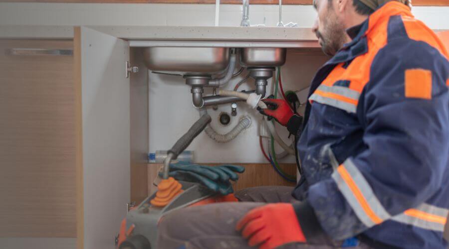 Professional slab leak plumber services in Newtonsville, OH